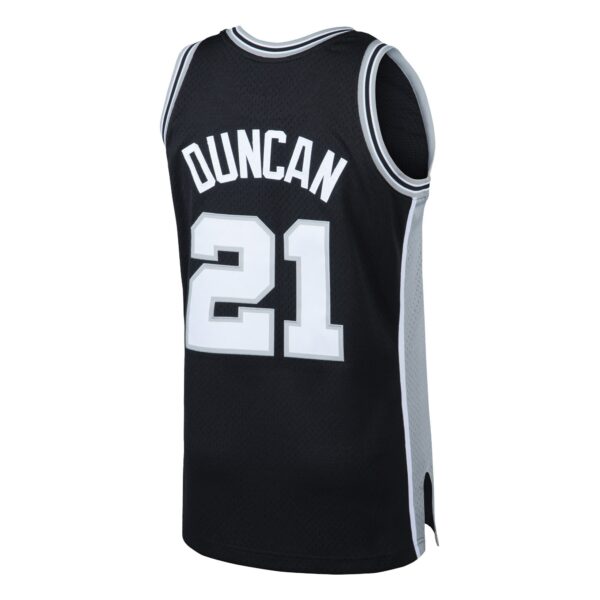 Tim Duncan San Antonio Spurs Mitchell & Ness 1998/99 Hardwood Classics Swingman Jersey - Black - Image 4