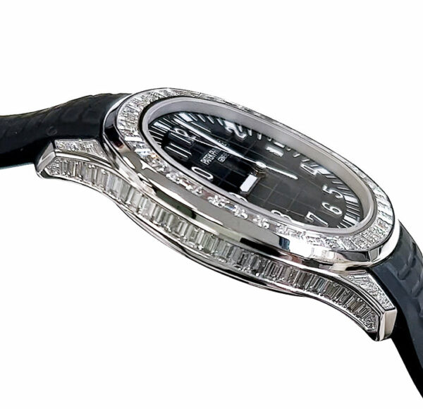 patek philippe aquanaut diamond bezel 5167300g 010 5958 fpofw.jpg