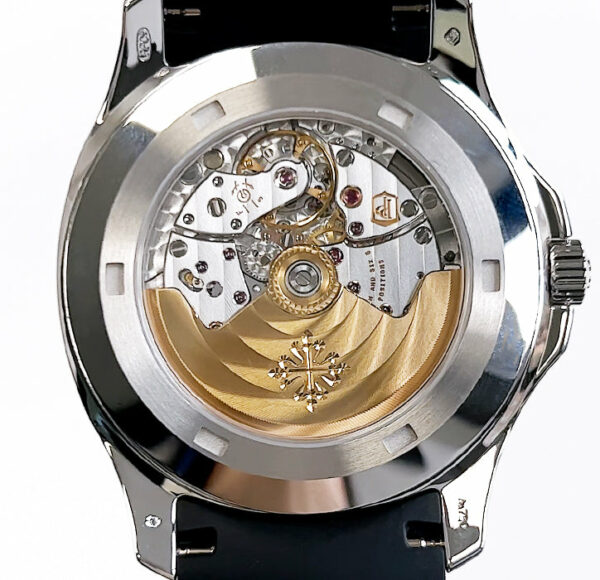 patek philippe aquanaut diamond bezel 5167300g 010 8938 bzcmd.jpg