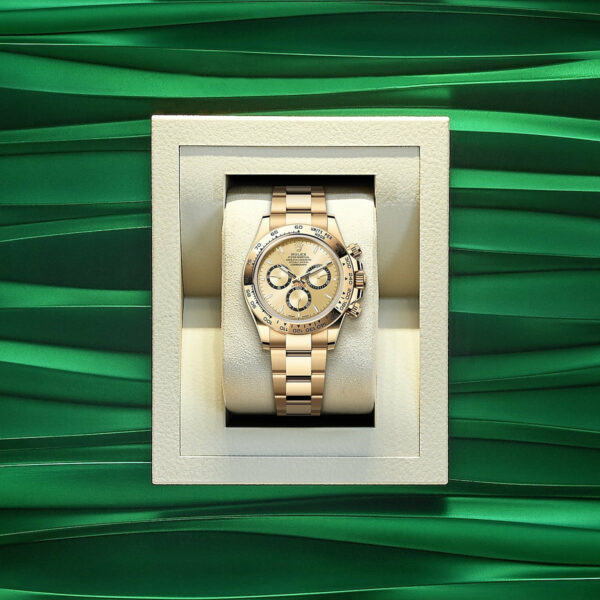 Rolex Cosmograph Daytona 40mm, 18k Yellow Gold, Ref# 126508-0005 - Image 5
