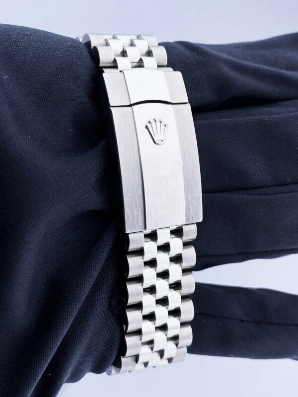 Rolex Datejust 41 126334 Jubilee Blue Diamond Dial Men's Watch Box Papers - Image 8