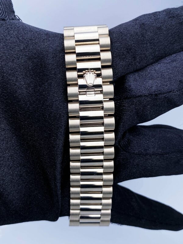 Rolex Day-Date 228239 Olive Dial 18K White Gold Mens Watch Box Papers - Image 8