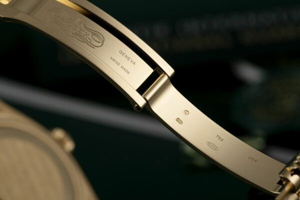 Rolex DAY-DATE 36  Oyster, 36 mm, yellow gold  M128238-0069 - Image 2