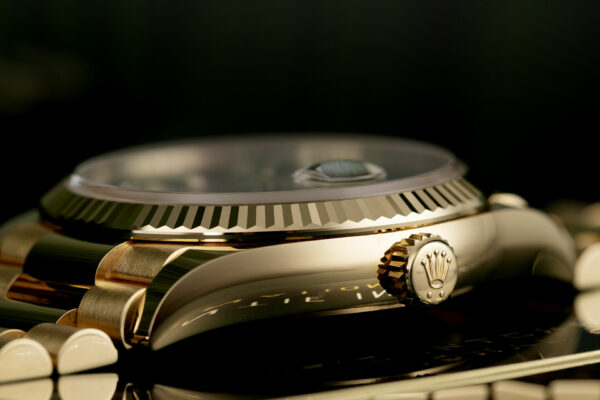 Rolex DAY-DATE 36  Oyster, 36 mm, yellow gold  M128238-0069 - Image 6