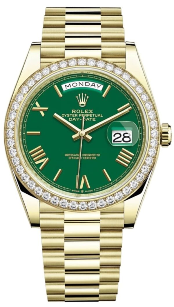 Rolex Day-Date 40 18K Yellow Gold Green Dial Diamond Bezel Men's Watch M228348RBR-0040
