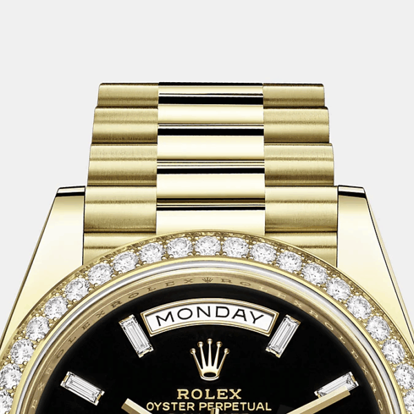 rolex day date 40mm 18k yellow gold and diamonds ref23 228348rbr 0039 1226 4rmug.png