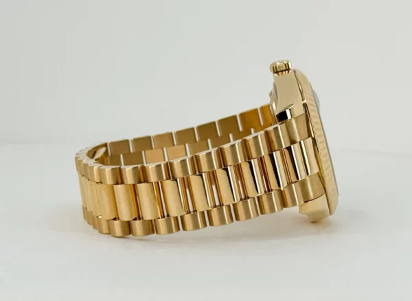 Rolex Day-Date 41 Yellow Gold Champagne Diamond Dial & Fluted Bezel President Bracelet  218238 - Image 6