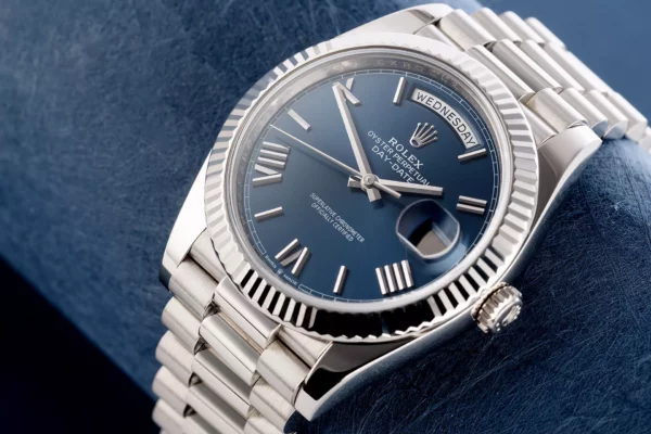Rolex Day-Date Oyster, 40 mm, white gold M228239-0007 - Image 10