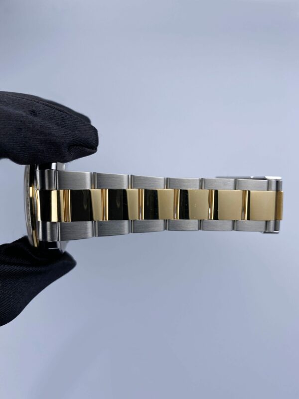 Rolex Daytona 116503 Champagne Dial Mens Watch Box Papers - Image 9