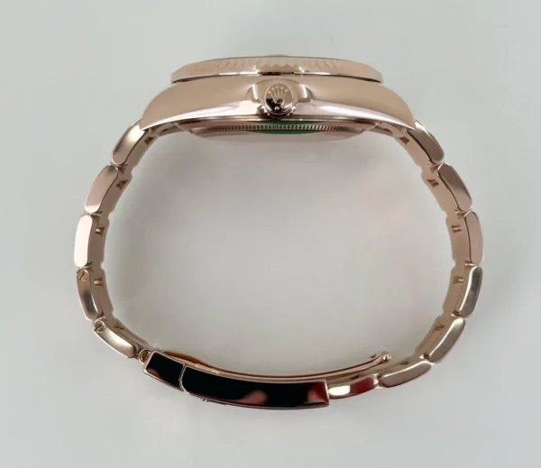 Rolex Everose Gold Sky-Dweller Watch  Fluted Ring Command Bezel  Blue-Green Index Dial  Oyster Bracelet M336935-0001 - Image 6