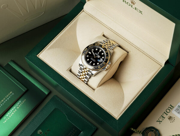 rolex gmt master ii m126713grnr 0001 oyster 40 mm oystersteel and yellow gold 1344 uqgvb.jpg