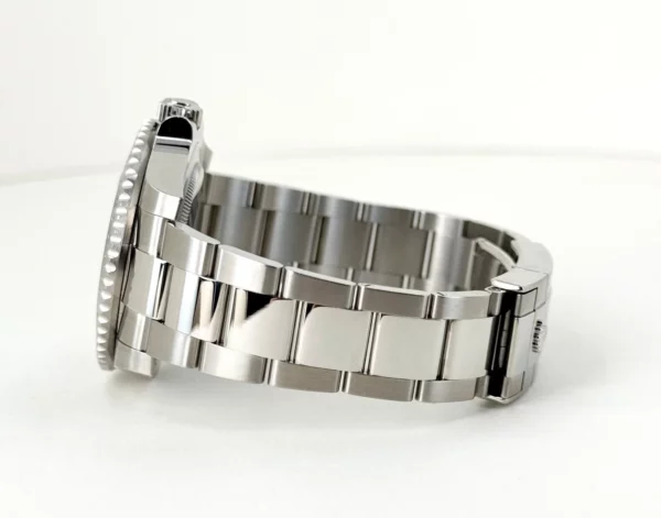 rolex gmt master ii stainless steel black dial ceramic bezel oyster bracelet 116710ln ltgm006 4741 yt9uy.webp