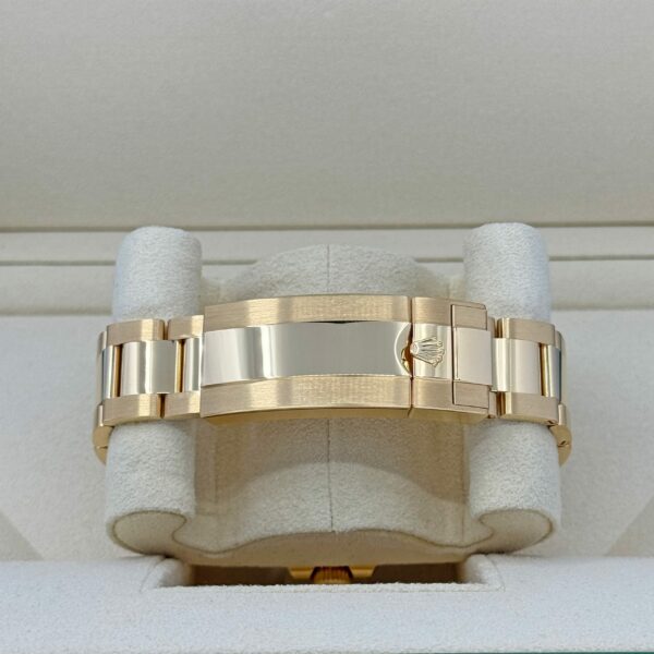 rolex submariner date 18k yellow gold 41mm ref23 126618lb 0002 2345 5wh7b.jpg