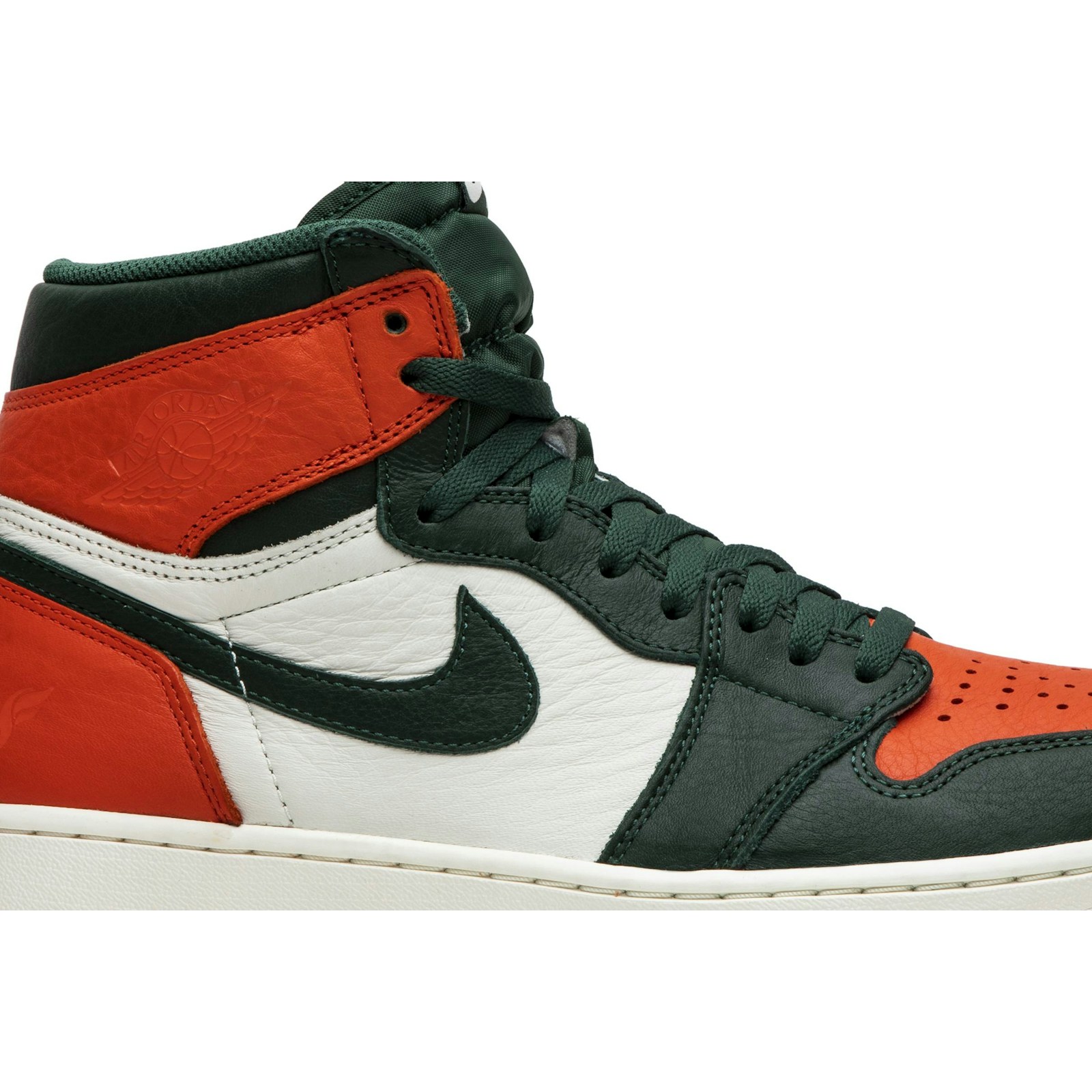 01r0gp 9649 xuo04.jpeg