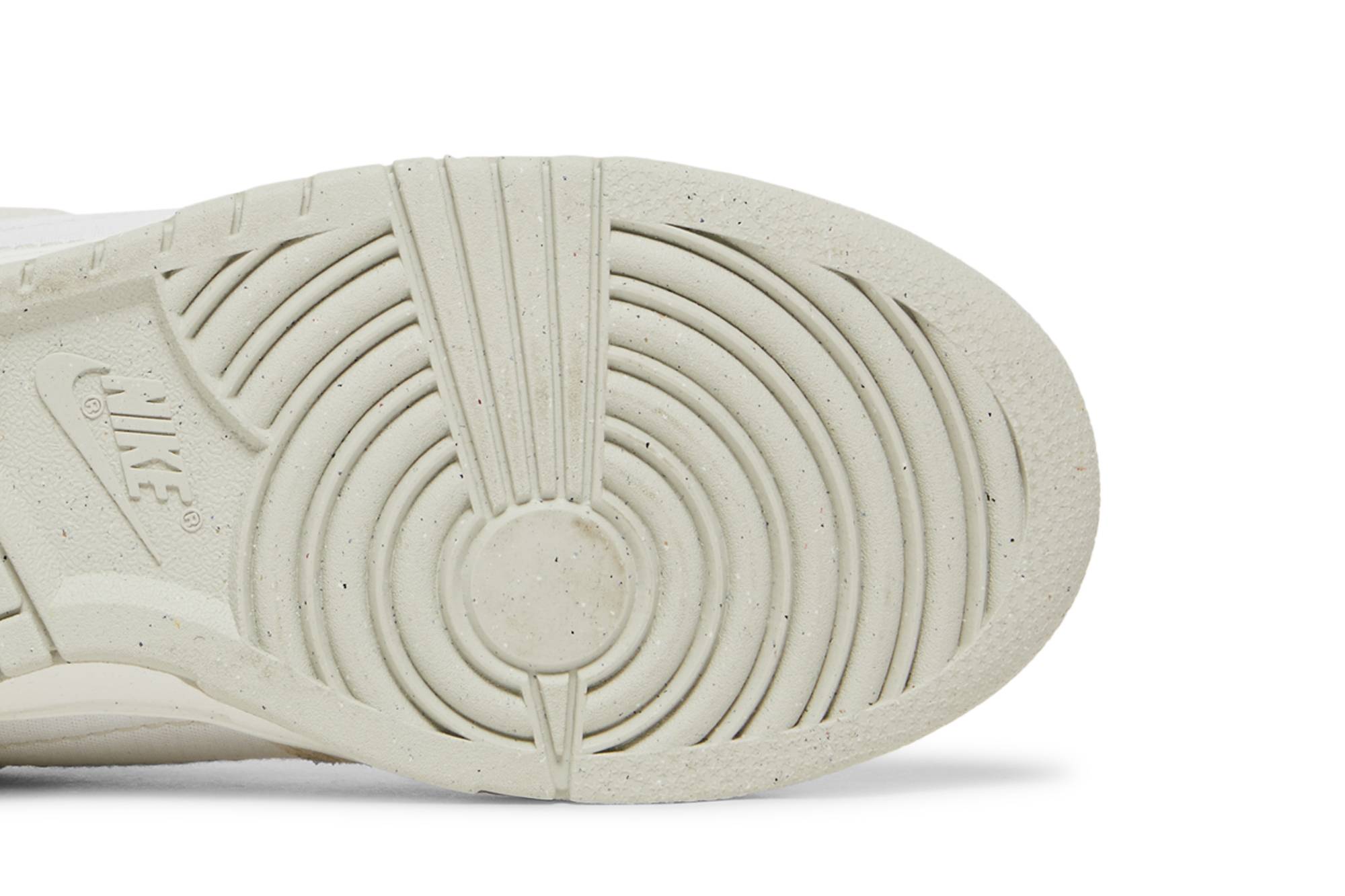 6jwcg0 6279 cnbut.jpeg