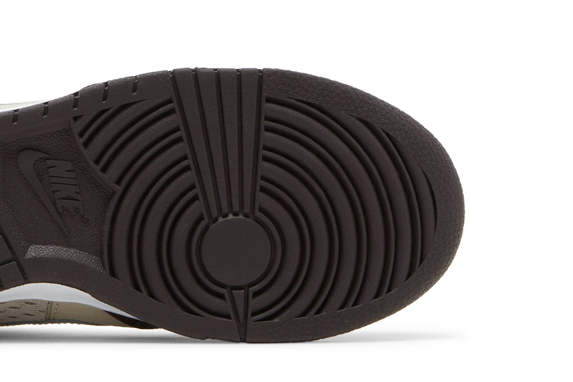 6wkyll 9313 ufc23.jpeg