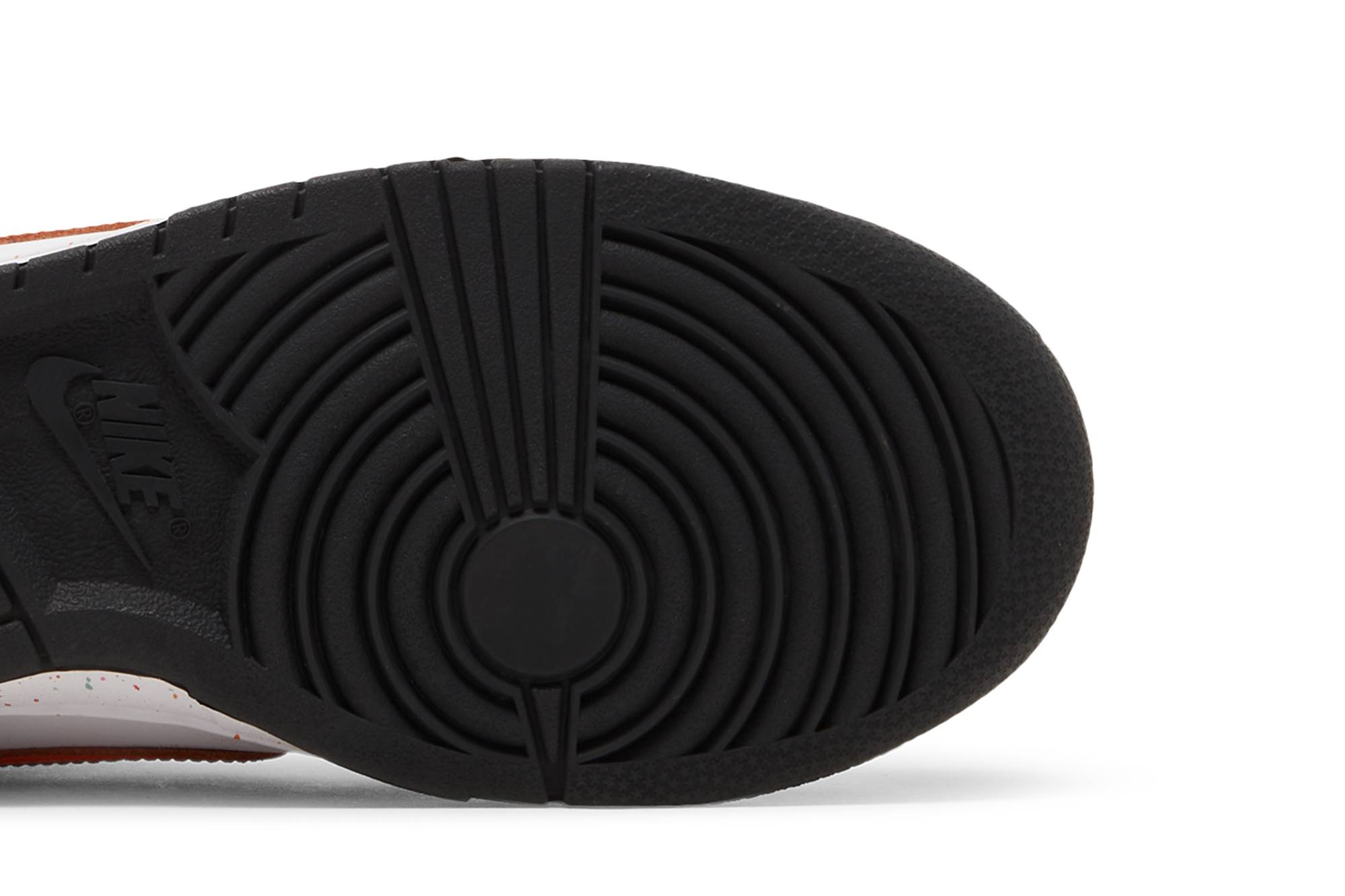 a8j795 1805 luhvl.jpeg