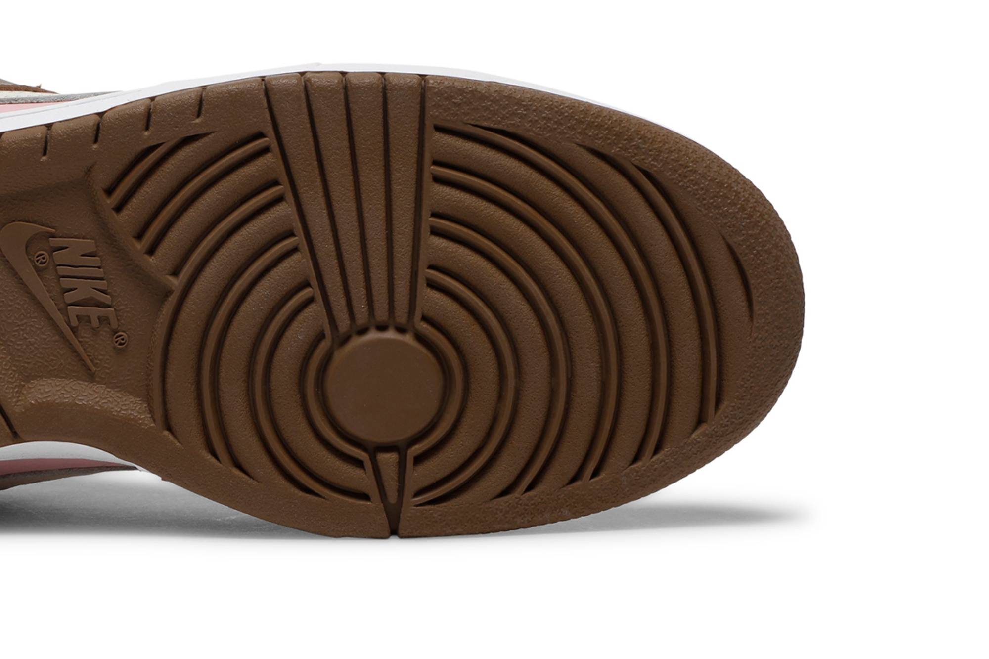 dfpyp4 5733 6ecin.jpeg