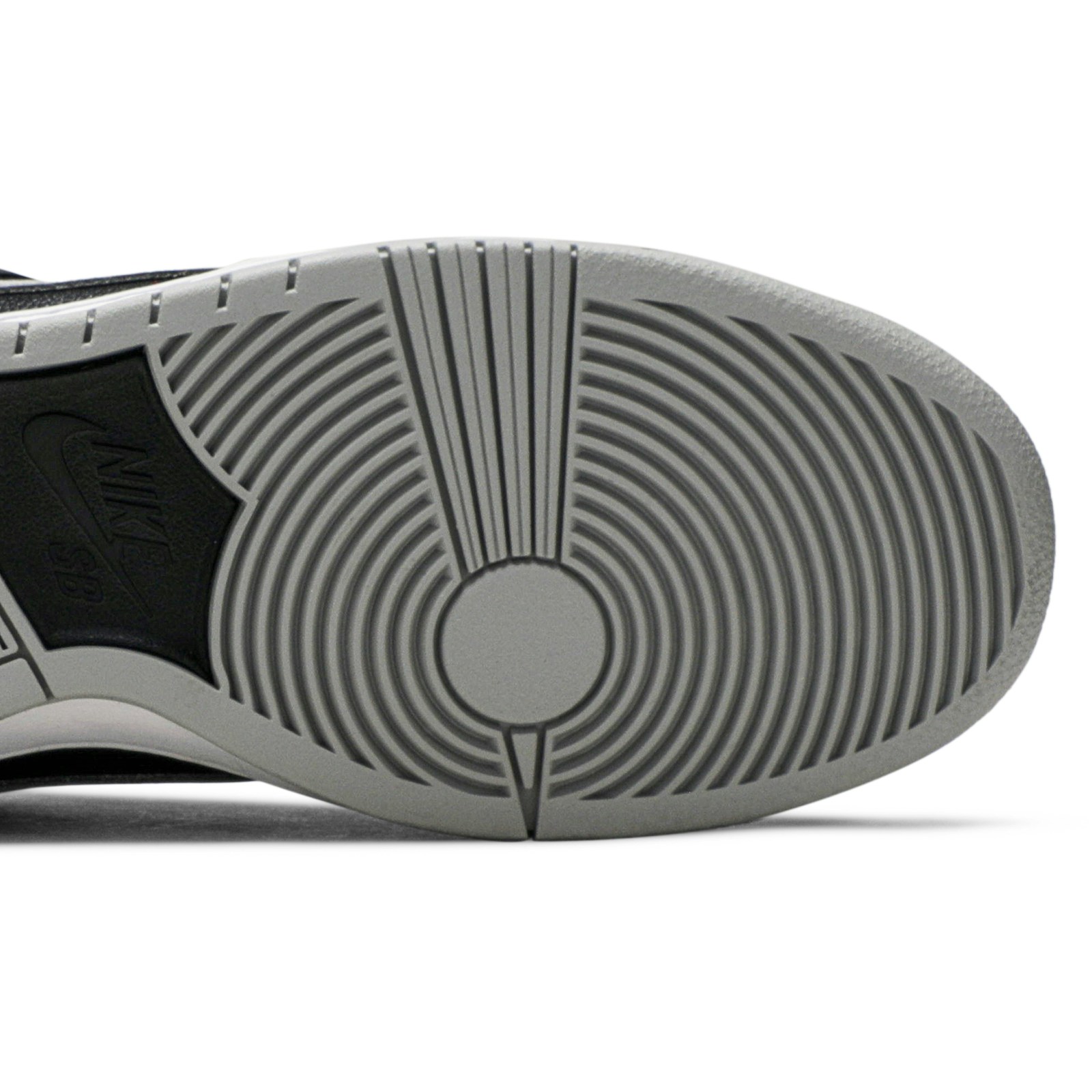 q1i00o 1187 n3wk4.jpeg