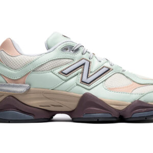 q8oiz8 7372 uk8ri.jpeg