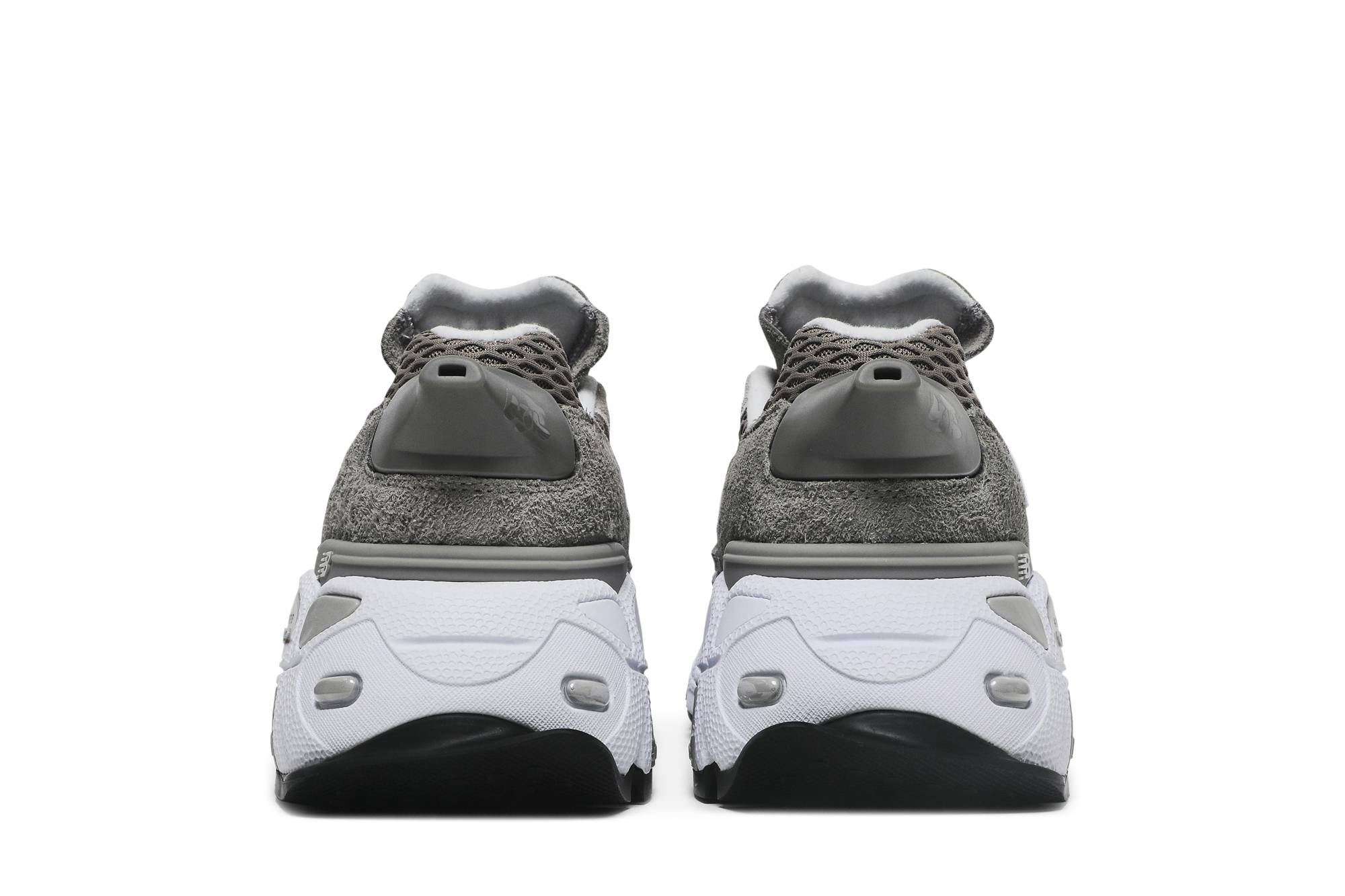 ujaqgg 2545 y0j39.jpeg