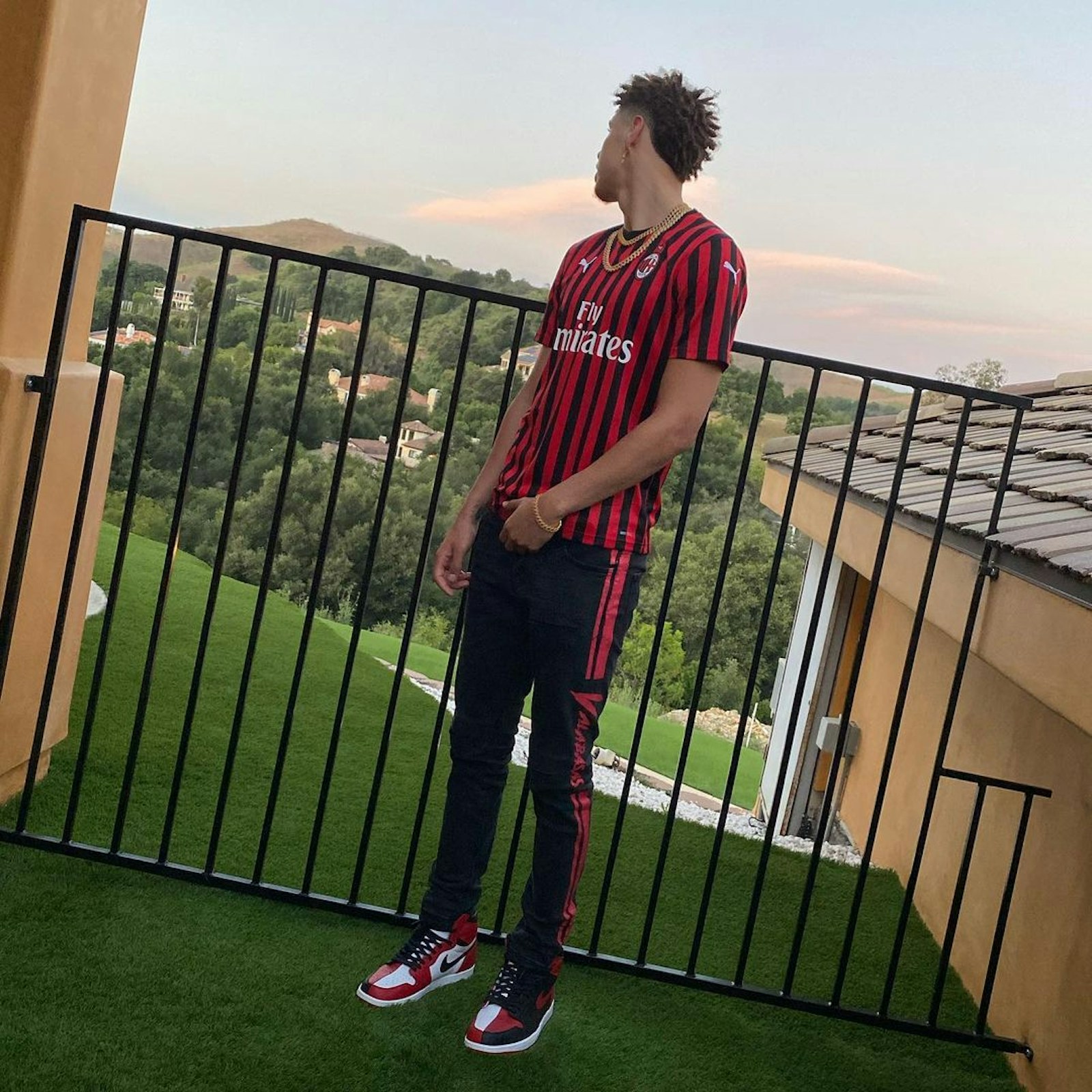 z9v61r 1463 vtba6.jpeg